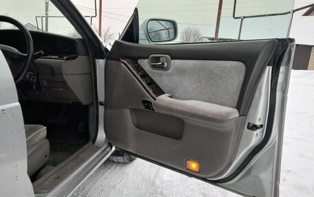 Nissan Laurel VIII, 2000 год, 420 000 рублей, 8 фотография