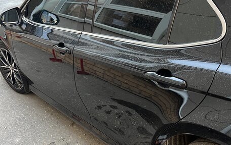 Toyota Camry, 2021 год, 3 290 000 рублей, 7 фотография