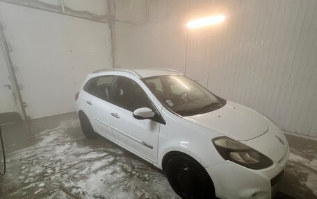 Renault Clio III, 2011 год, 550 000 рублей, 6 фотография