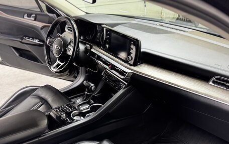 KIA K5, 2021 год, 2 400 000 рублей, 10 фотография