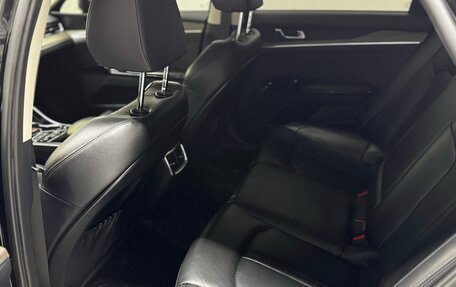 KIA K5, 2021 год, 2 400 000 рублей, 11 фотография