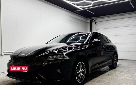 KIA K5, 2021 год, 2 400 000 рублей, 23 фотография