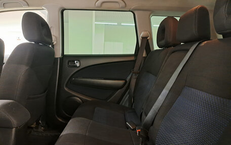 Mitsubishi Outlander III рестайлинг 3, 2007 год, 735 000 рублей, 12 фотография