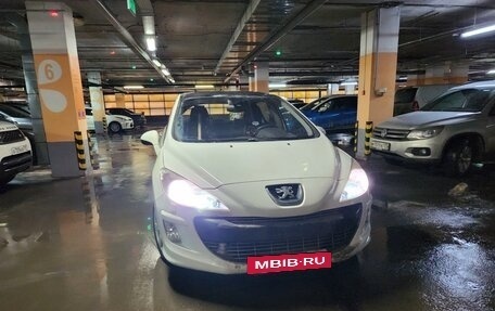 Peugeot 308 II, 2009 год, 490 000 рублей, 15 фотография