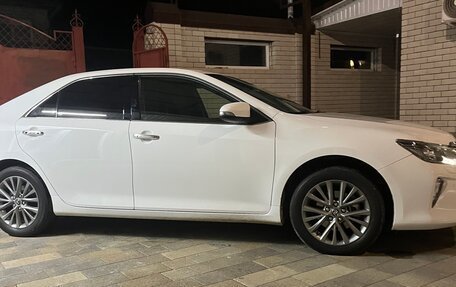 Toyota Camry, 2017 год, 2 355 000 рублей, 5 фотография