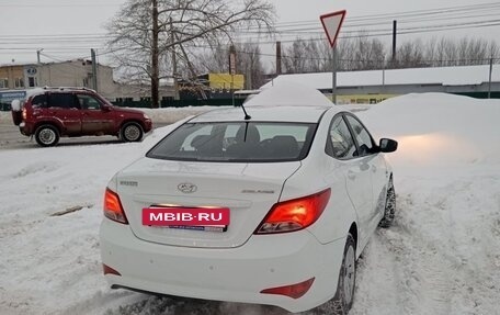 Hyundai Solaris II рестайлинг, 2015 год, 1 200 000 рублей, 8 фотография