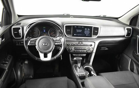 KIA Sportage IV рестайлинг, 2020 год, 2 235 000 рублей, 6 фотография