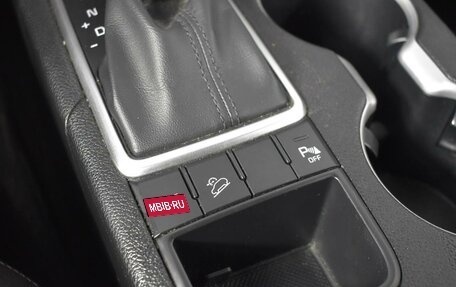 KIA Sportage IV рестайлинг, 2020 год, 2 235 000 рублей, 21 фотография