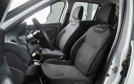 Renault Logan II, 2022 год, 1 349 000 рублей, 10 фотография