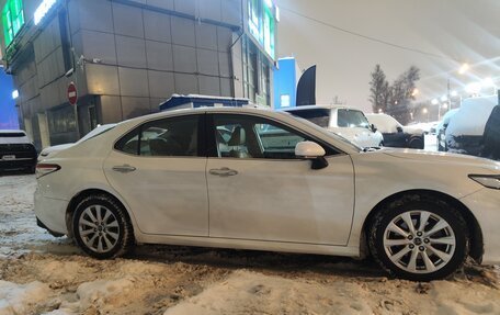 Toyota Camry, 2019 год, 2 770 000 рублей, 4 фотография