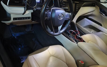 Toyota Camry, 2019 год, 2 770 000 рублей, 7 фотография