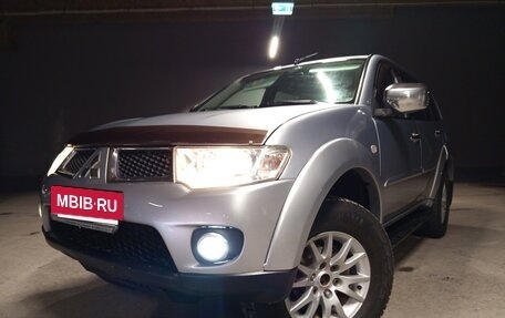 Mitsubishi Pajero Sport II рестайлинг, 2010 год, 1 799 000 рублей, 2 фотография