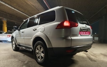 Mitsubishi Pajero Sport II рестайлинг, 2010 год, 1 799 000 рублей, 14 фотография