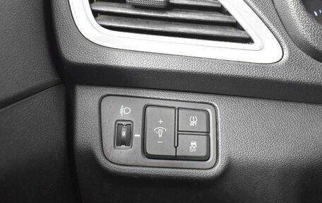 Hyundai Solaris II рестайлинг, 2019 год, 778 900 рублей, 20 фотография