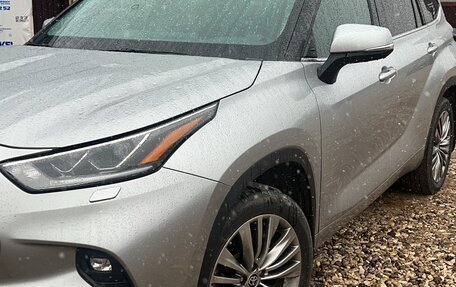 Toyota Highlander, 2021 год, 4 950 000 рублей, 6 фотография