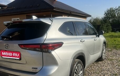 Toyota Highlander, 2021 год, 4 950 000 рублей, 9 фотография