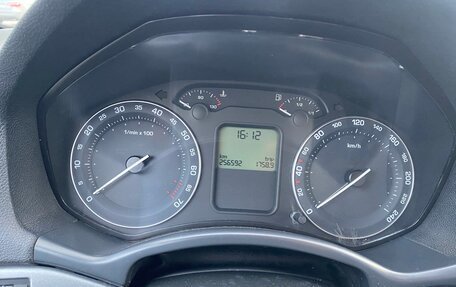 Skoda Octavia, 2005 год, 550 000 рублей, 21 фотография