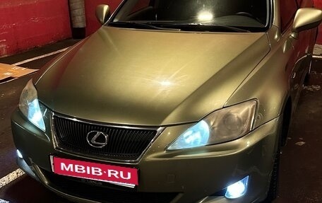 Lexus IS II рестайлинг 2, 2006 год, 1 050 000 рублей, 1 фотография