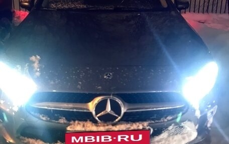 Mercedes-Benz A-Класс, 2020 год, 2 200 000 рублей, 1 фотография