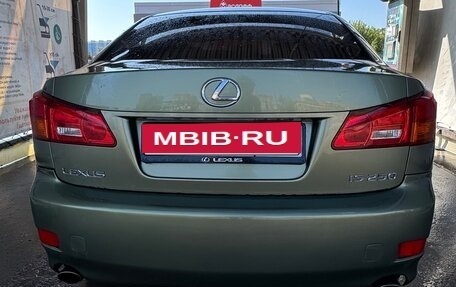 Lexus IS II рестайлинг 2, 2006 год, 1 050 000 рублей, 8 фотография