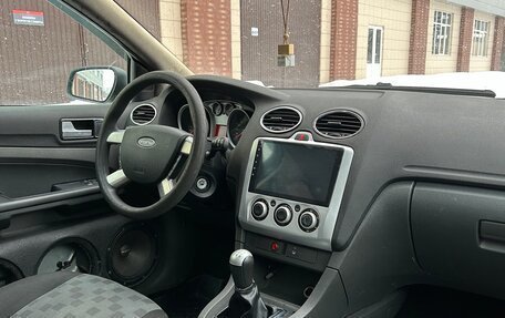 Ford Focus II рестайлинг, 2006 год, 199 999 рублей, 16 фотография