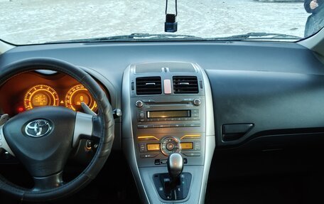 Toyota Auris II, 2008 год, 720 000 рублей, 2 фотография