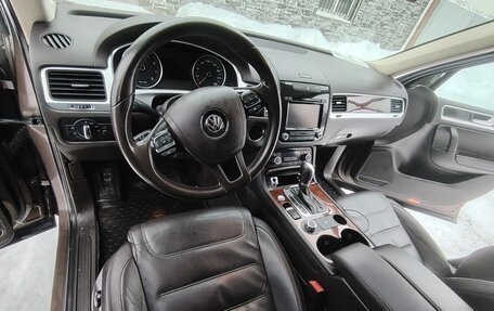 Volkswagen Touareg III, 2012 год, 1 783 000 рублей, 15 фотография