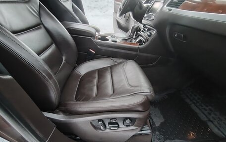 Volkswagen Touareg III, 2012 год, 1 783 000 рублей, 17 фотография