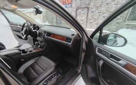 Volkswagen Touareg III, 2012 год, 1 783 000 рублей, 18 фотография