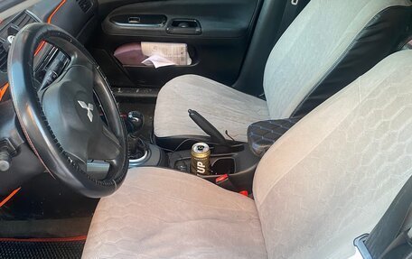 Mitsubishi Lancer IX, 2005 год, 300 000 рублей, 3 фотография