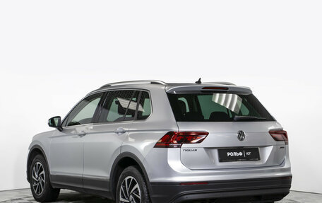 Volkswagen Tiguan II, 2018 год, 2 395 000 рублей, 7 фотография