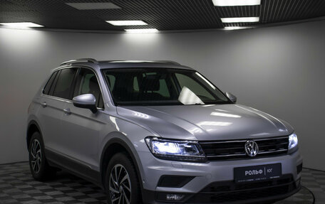 Volkswagen Tiguan II, 2018 год, 2 395 000 рублей, 22 фотография
