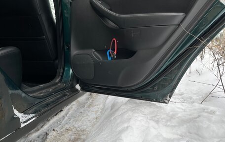 Toyota Avensis III рестайлинг, 2004 год, 500 000 рублей, 11 фотография