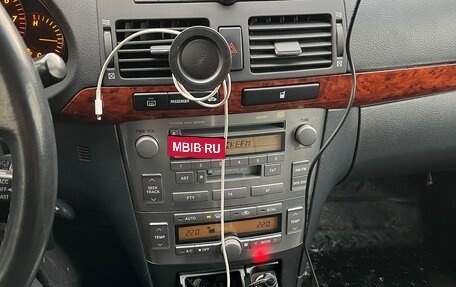 Toyota Avensis III рестайлинг, 2004 год, 500 000 рублей, 7 фотография