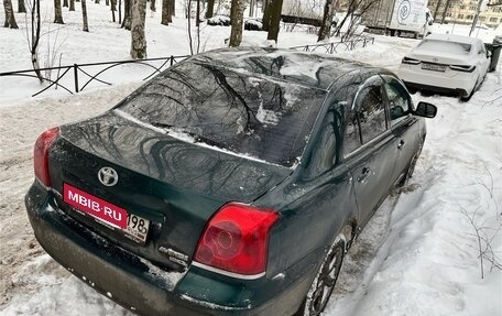 Toyota Avensis III рестайлинг, 2004 год, 500 000 рублей, 2 фотография