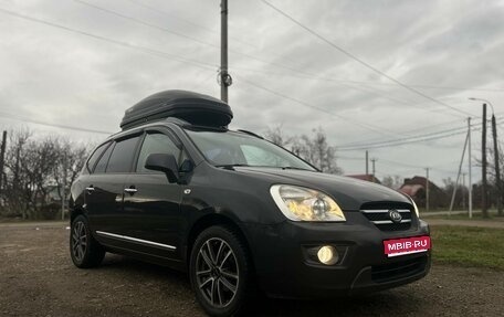 KIA Carens III (RP), 2007 год, 750 000 рублей, 1 фотография