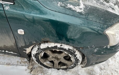 Toyota Avensis III рестайлинг, 2004 год, 500 000 рублей, 17 фотография