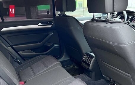 Volkswagen Passat B8 рестайлинг, 2015 год, 1 730 000 рублей, 7 фотография