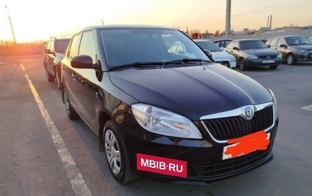 Skoda Fabia II, 2013 год, 700 000 рублей, 2 фотография