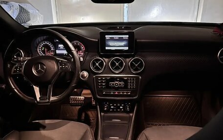 Mercedes-Benz A-Класс, 2015 год, 1 400 000 рублей, 12 фотография