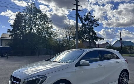 Mercedes-Benz A-Класс, 2015 год, 1 400 000 рублей, 14 фотография