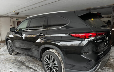 Toyota Highlander, 2025 год, 5 490 000 рублей, 2 фотография