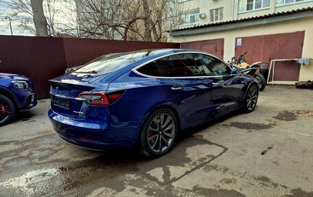 Tesla Model 3 I, 2019 год, 15 фотография
