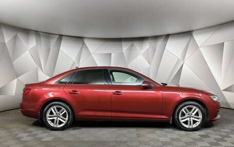 Audi A4, 2017 год, 2 475 000 рублей, 6 фотография