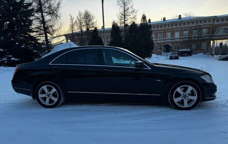 Mercedes-Benz S-Класс, 2012 год, 1 800 000 рублей, 2 фотография