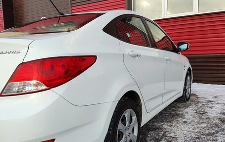 Hyundai Solaris II рестайлинг, 2013 год, 760 000 рублей, 4 фотография