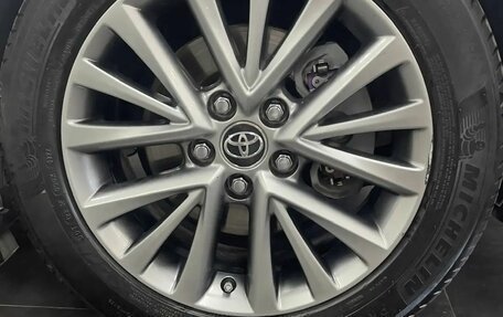 Toyota Camry, 2017 год, 2 140 000 рублей, 9 фотография