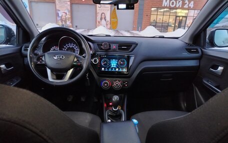 KIA Rio III рестайлинг, 2013 год, 800 000 рублей, 9 фотография