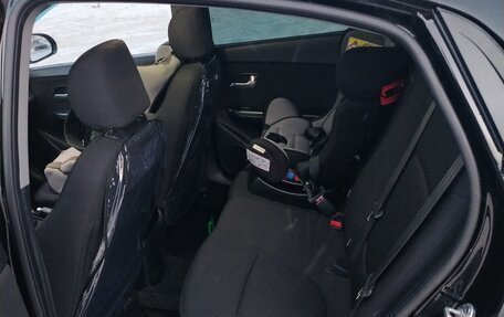 KIA Rio III рестайлинг, 2013 год, 800 000 рублей, 8 фотография