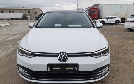 Volkswagen Golf VIII, 2020 год, 2 400 000 рублей, 1 фотография